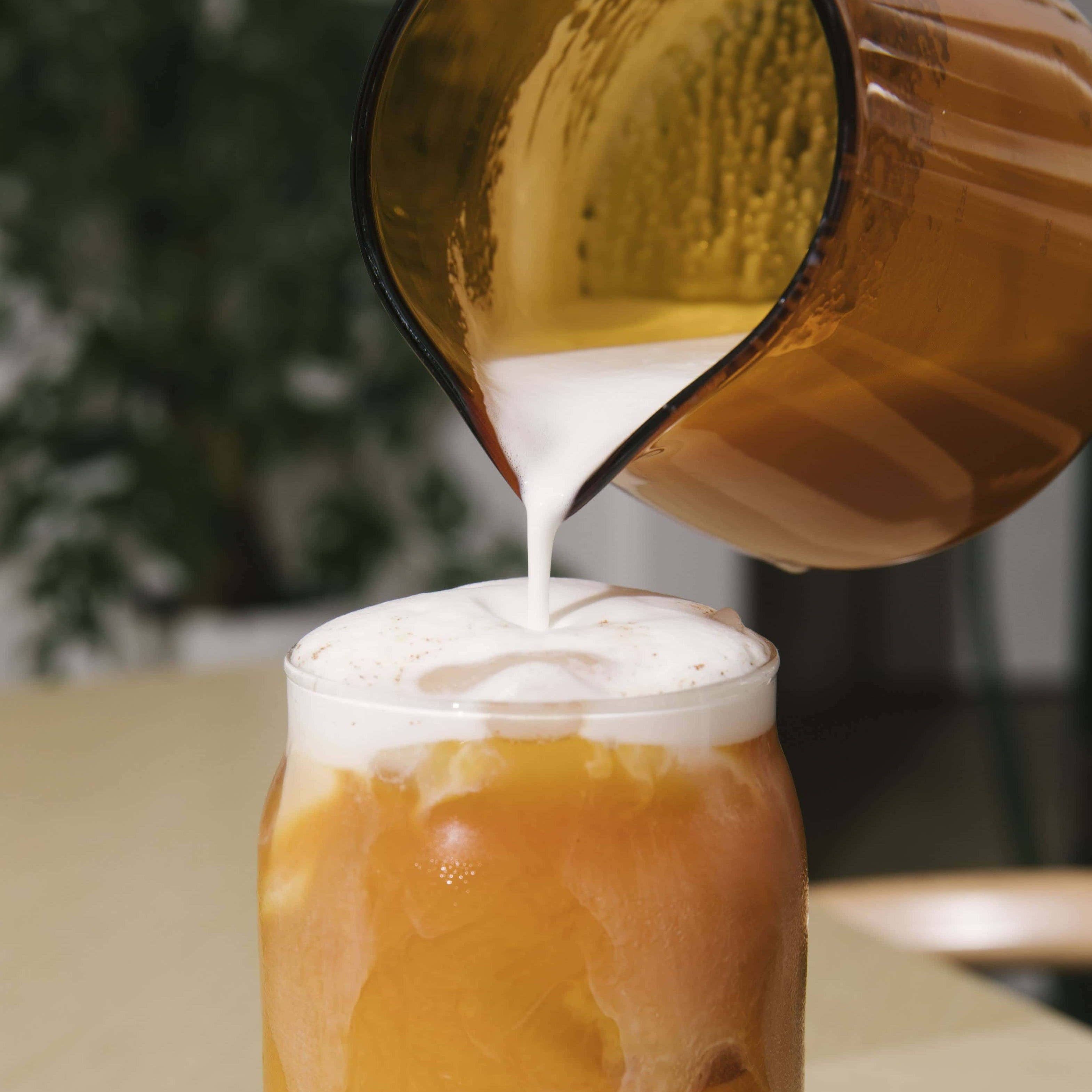 TEASPRESSA | LUXE Mixer Cube - Glass Milk Frothing and Pouring Pitcher: Amber