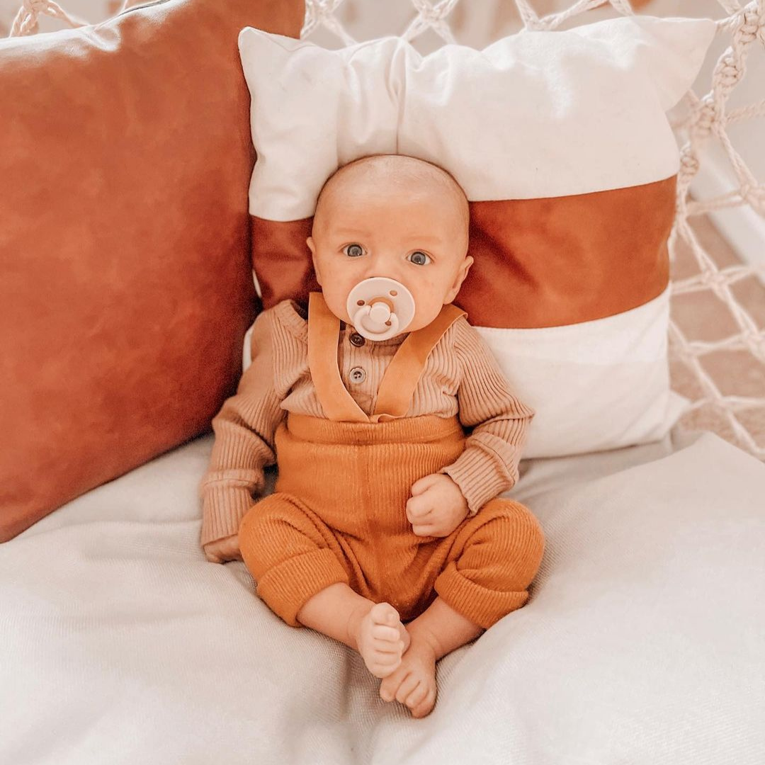 Natural Rubber Paci Sets: Harbor + Coast 6-18 M