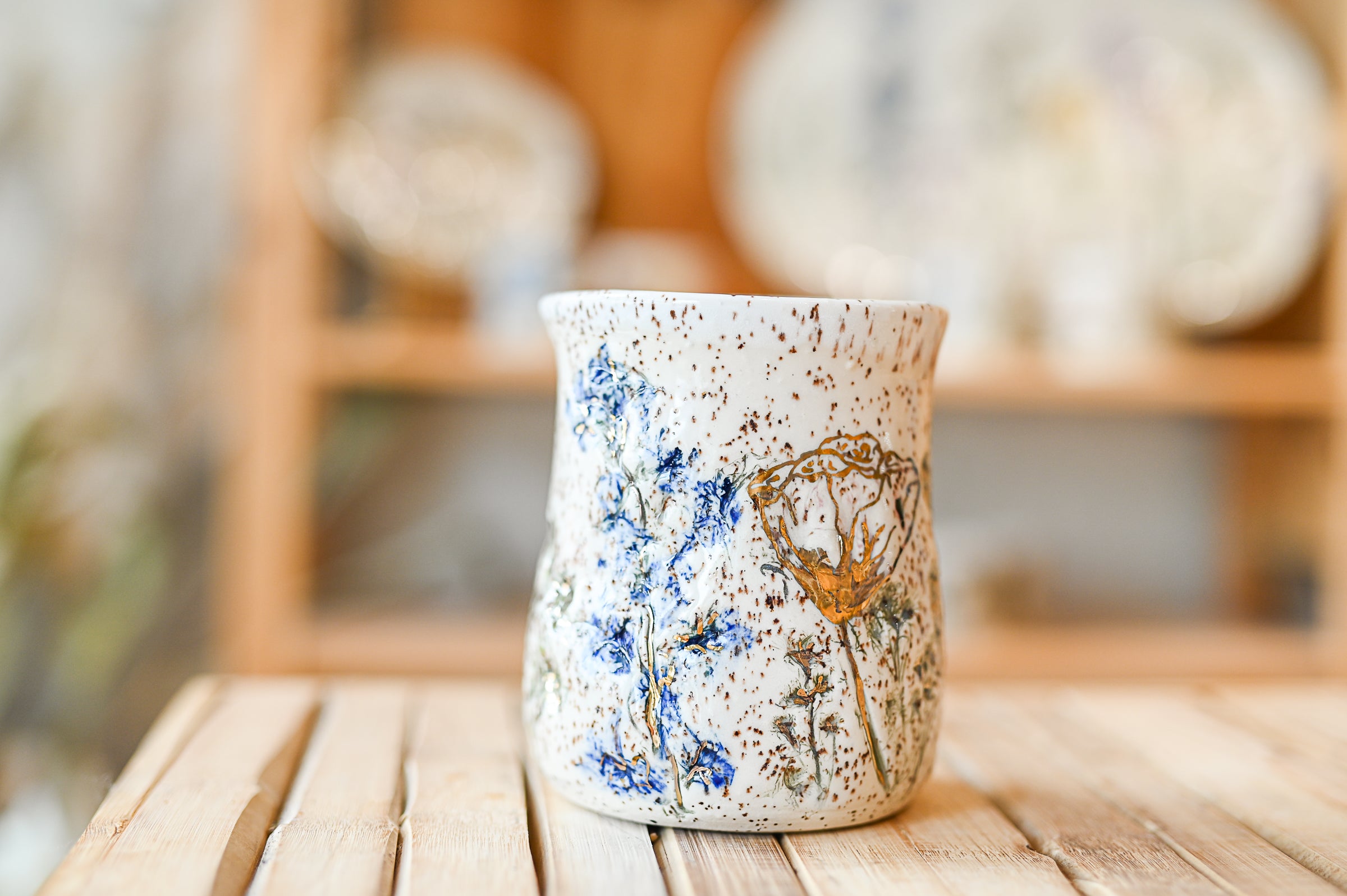 Medium Keepsake Vase (5"–7")