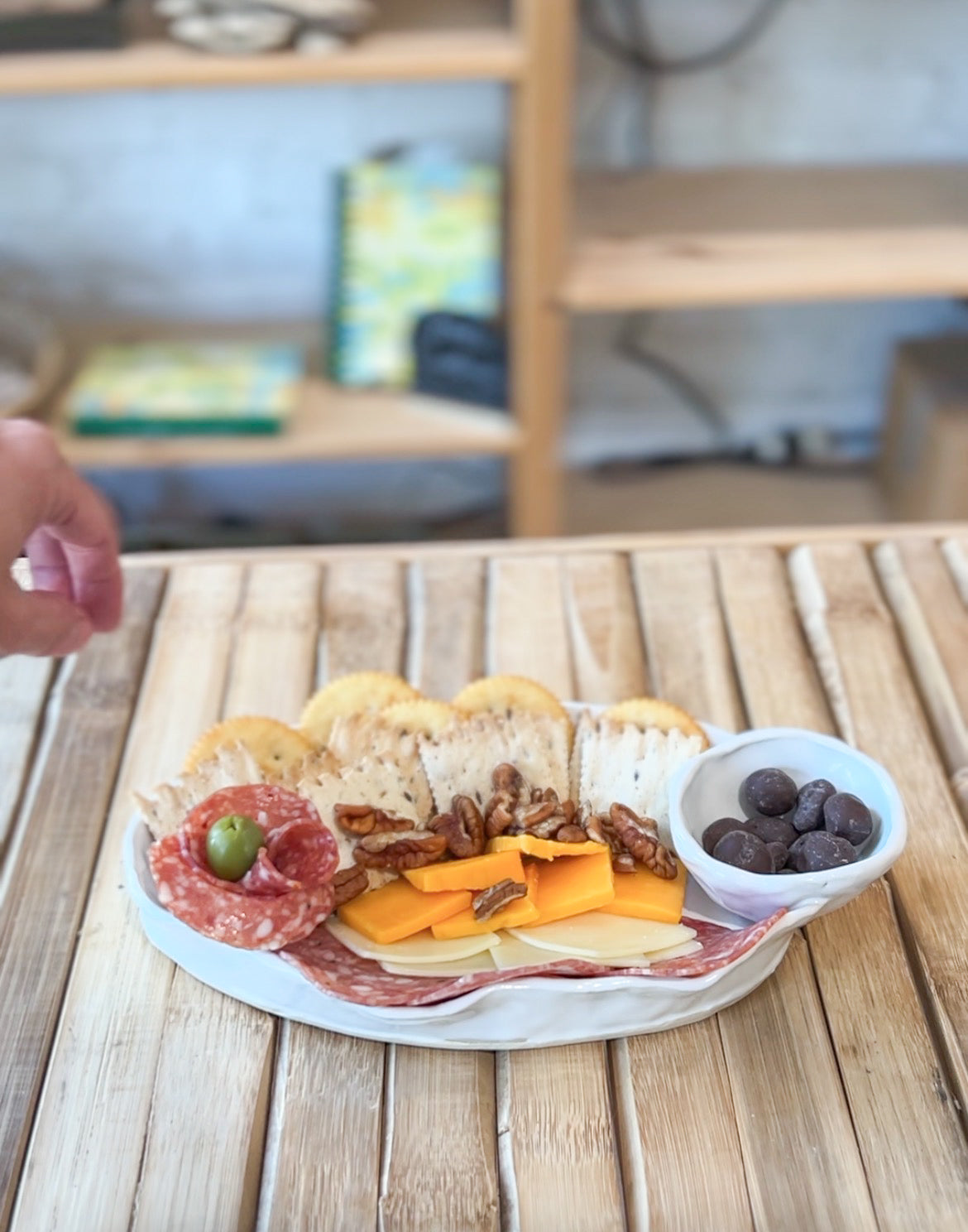 Ceramic Snack Tray Workshop at THE SPEAKEASY || October 15th