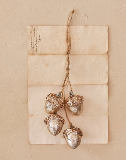 Hanging Acorns