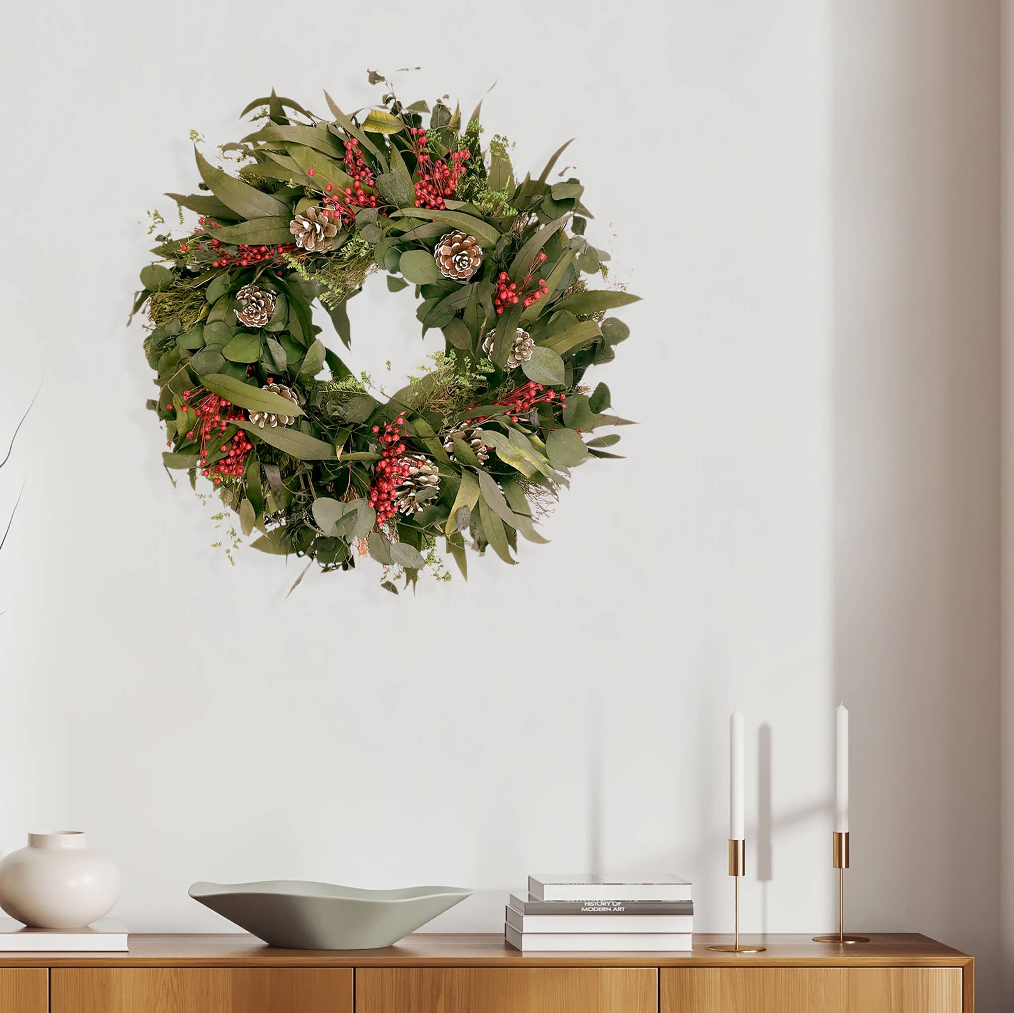 Andaluca - Snow Pinecone Holiday Wreath