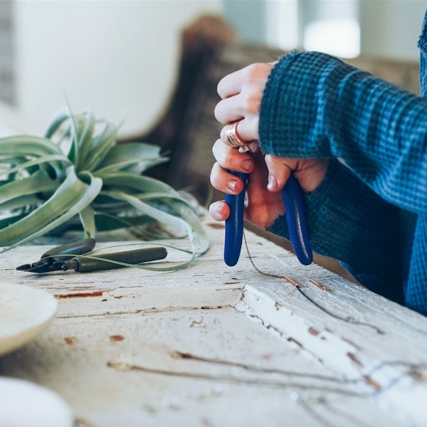 PRIVATE WORKSHOP || May 30th || Bar Necklace with Brandi + Friends